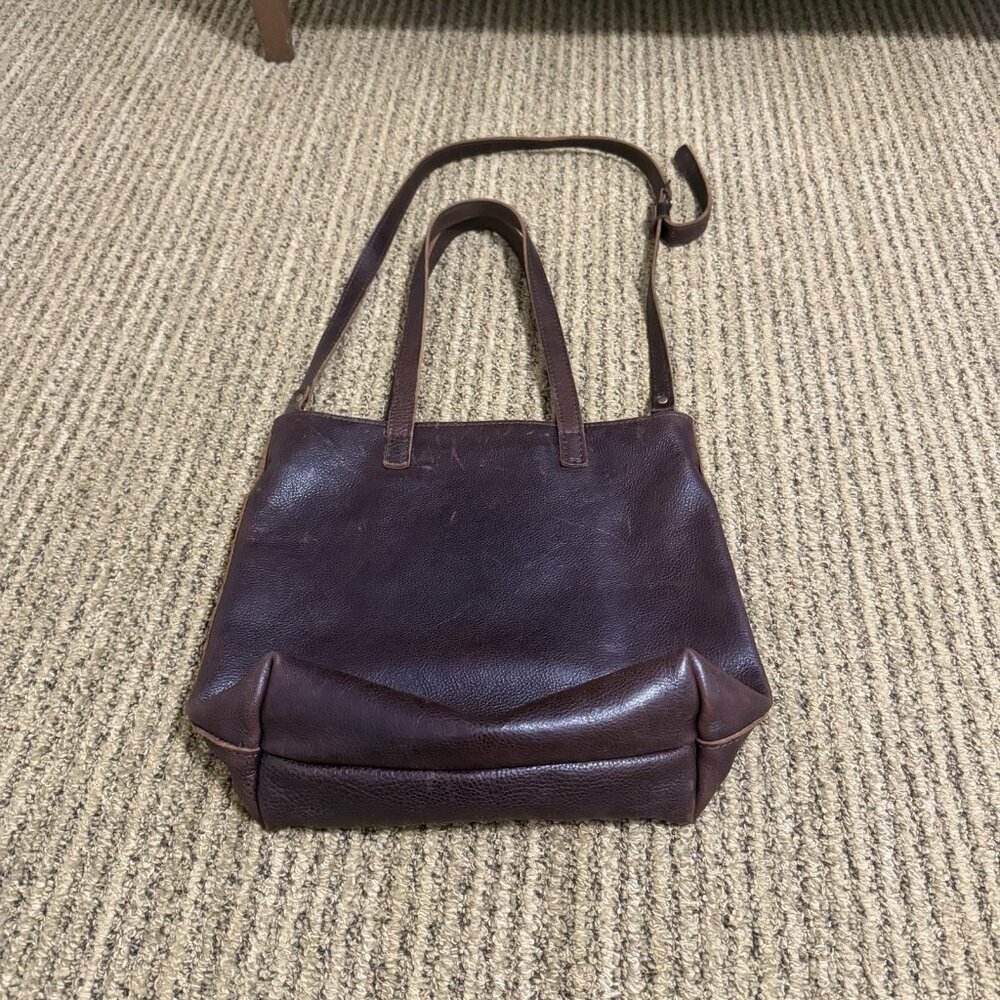 Portland Leather Goods 'Almost Perfect' leather zipper tote bag - Picture 4 of 6